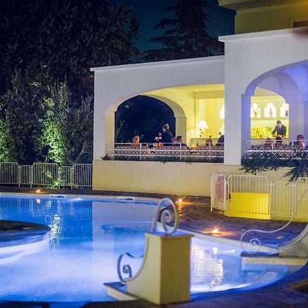 Grand Hotel Aminta Sorrento Bagian luar foto