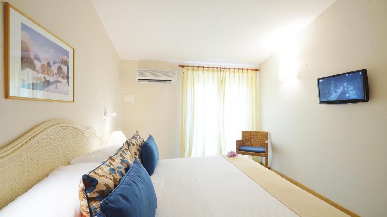 Grand Hotel Aminta Sorrento Bagian luar foto